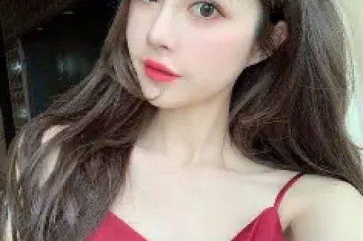 74岁刘晓庆再曝大瓜！和助理同居6年未离婚百亿婚姻是空壳骗局